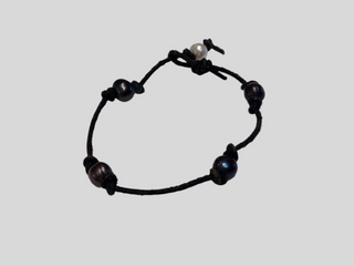 Pearl Leather Bracelet